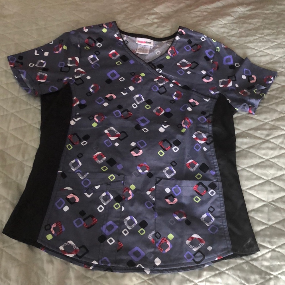 Scrubstar scrub top